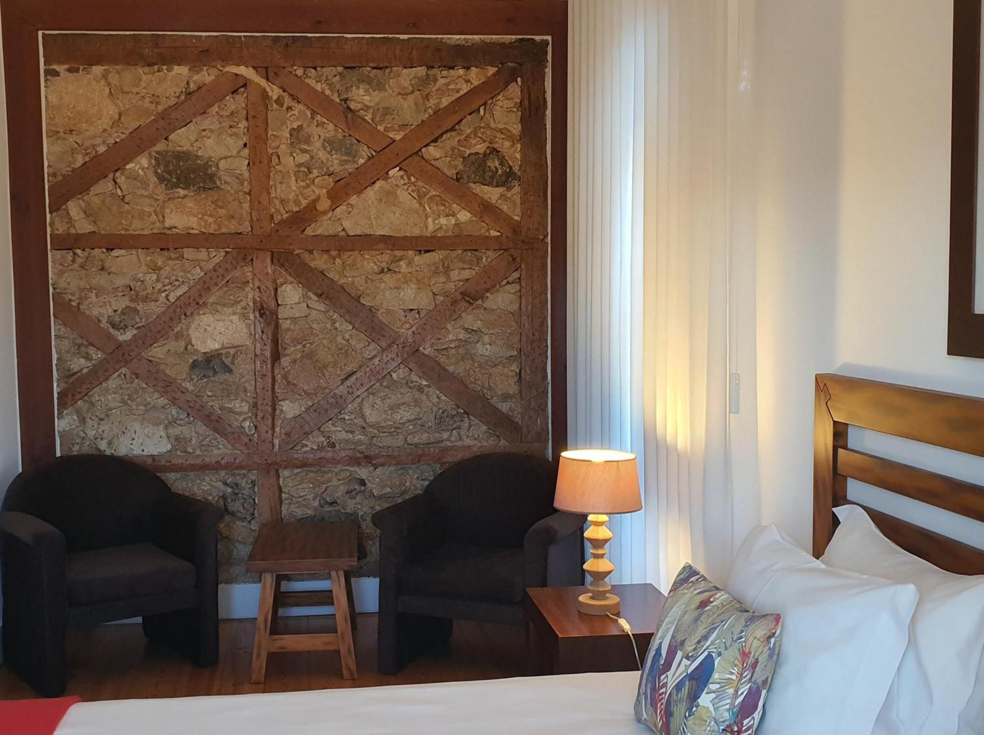 Quinta Do Pinheiro Hotel E Eventos By Grupo Quinta Dos Lagos 瓦尔杜德弗拉德斯 外观 照片