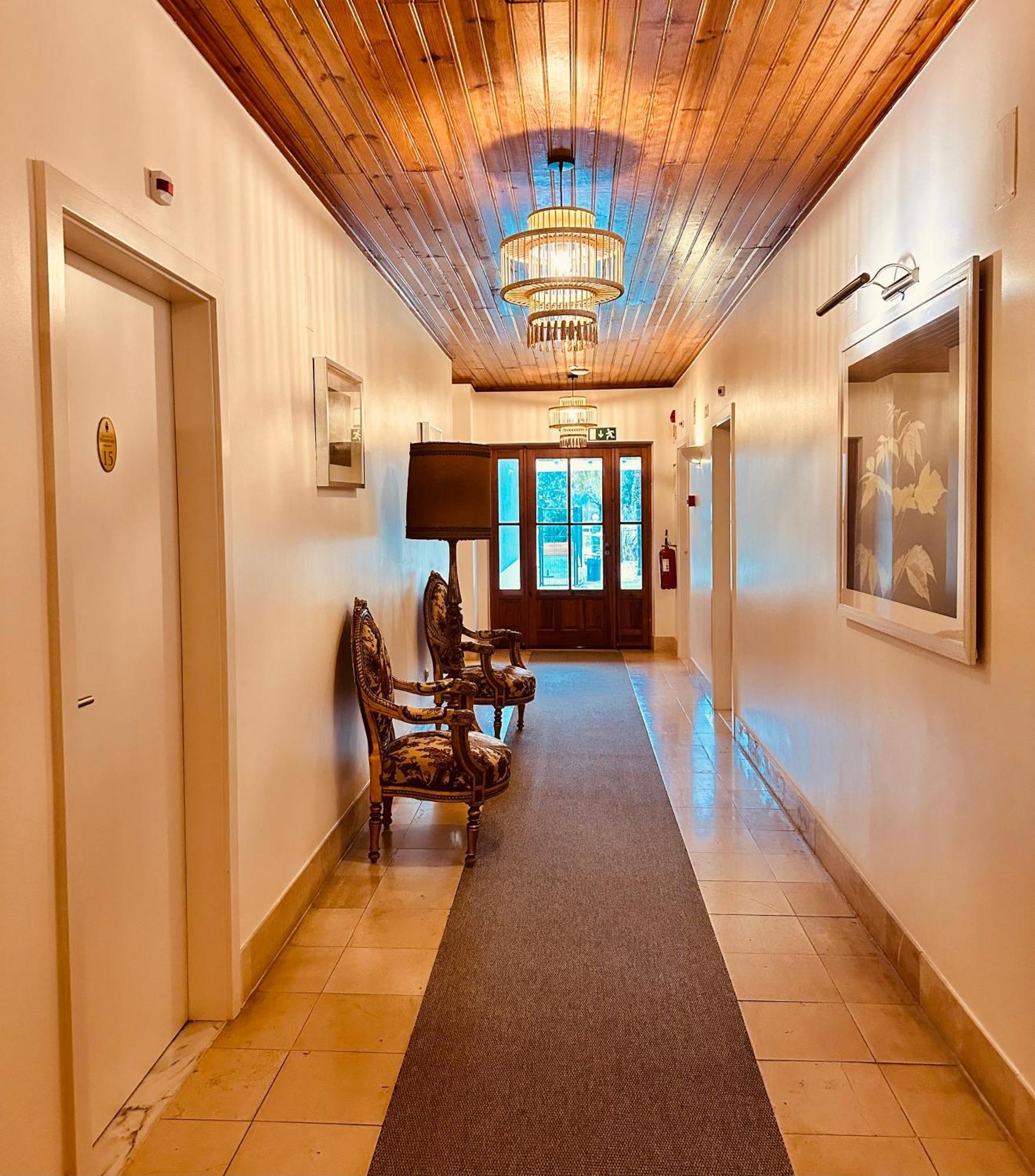 Quinta Do Pinheiro Hotel E Eventos By Grupo Quinta Dos Lagos 瓦尔杜德弗拉德斯 外观 照片