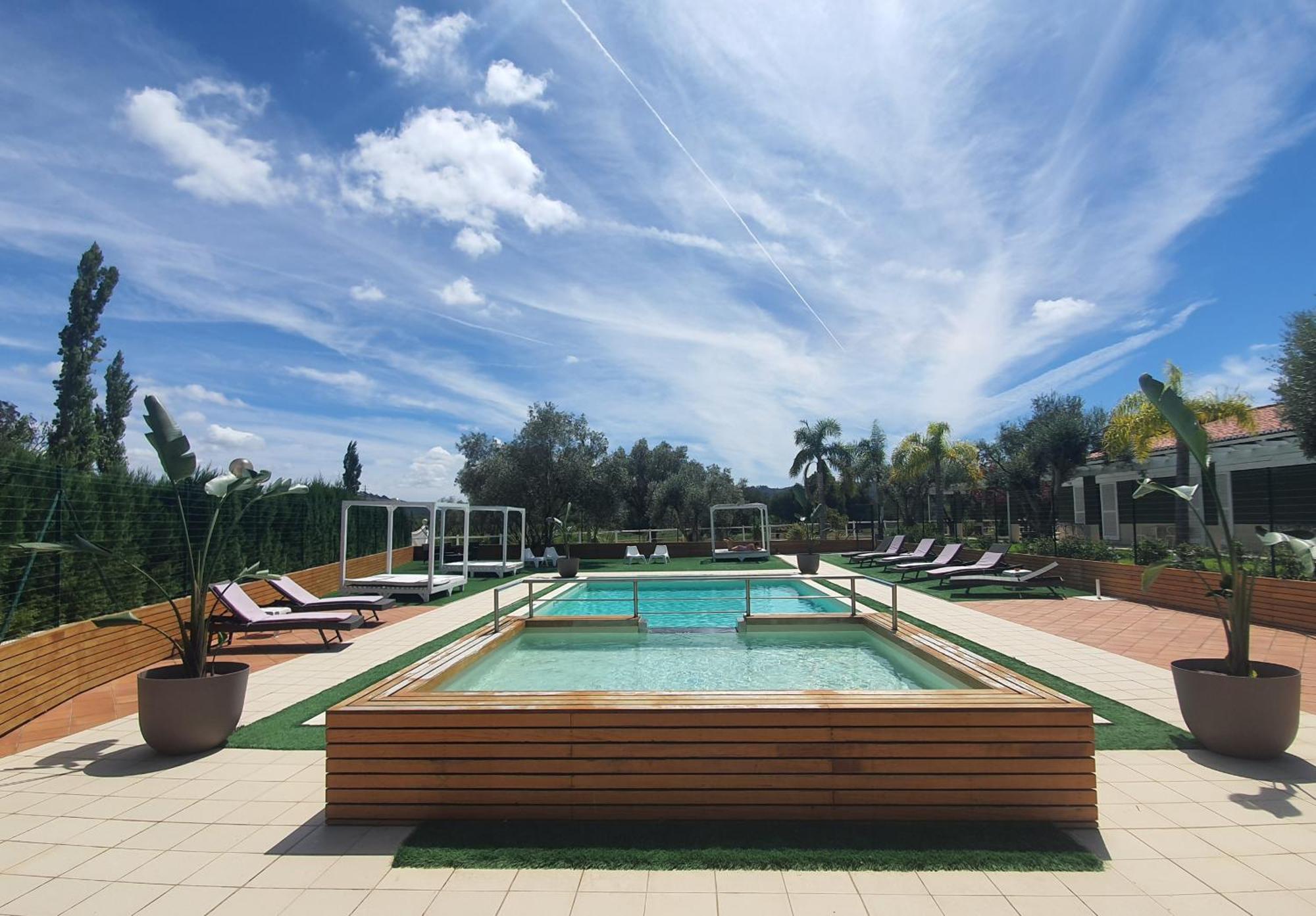 Quinta Do Pinheiro Hotel E Eventos By Grupo Quinta Dos Lagos 瓦尔杜德弗拉德斯 外观 照片