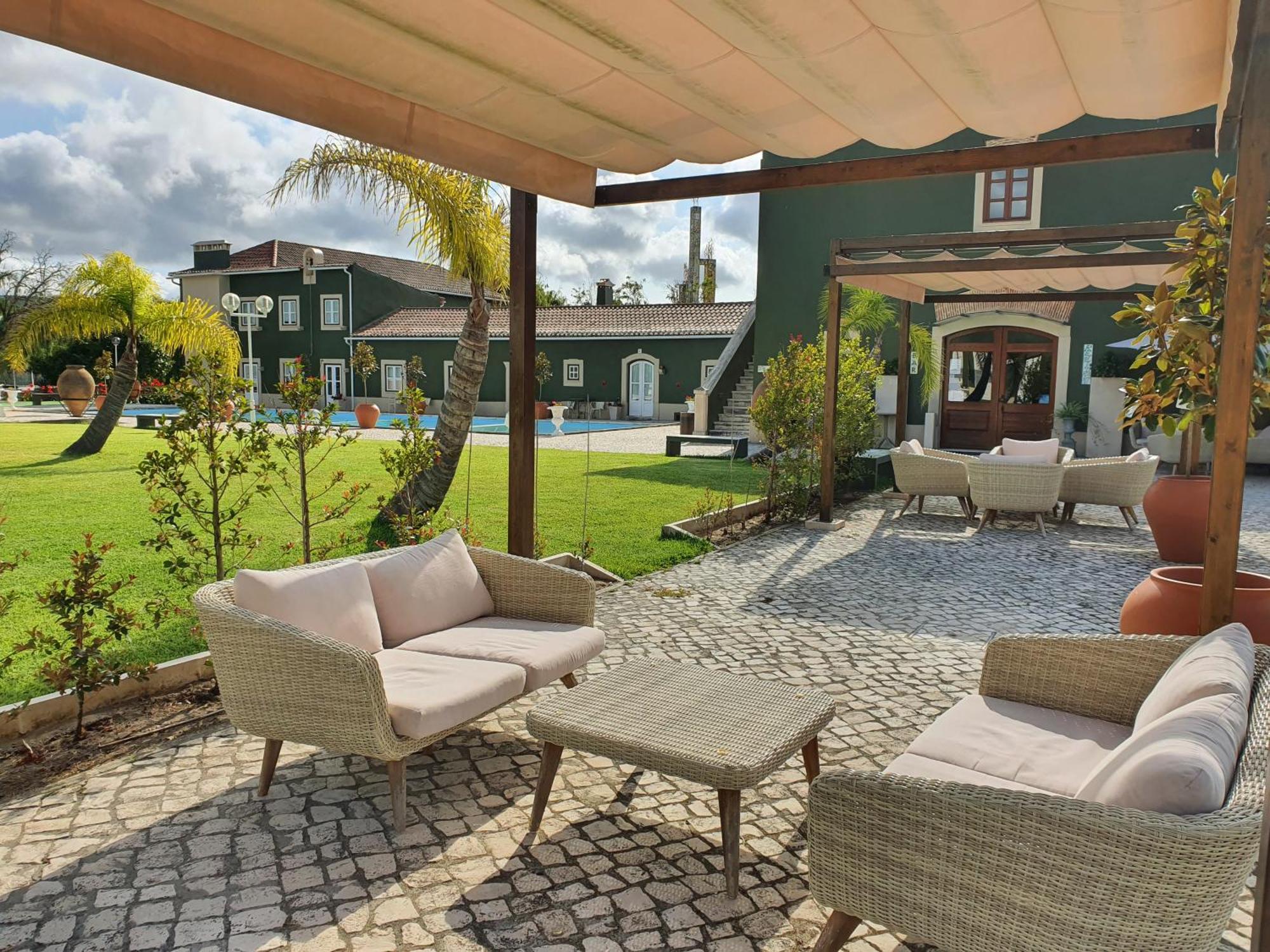 Quinta Do Pinheiro Hotel E Eventos By Grupo Quinta Dos Lagos 瓦尔杜德弗拉德斯 外观 照片